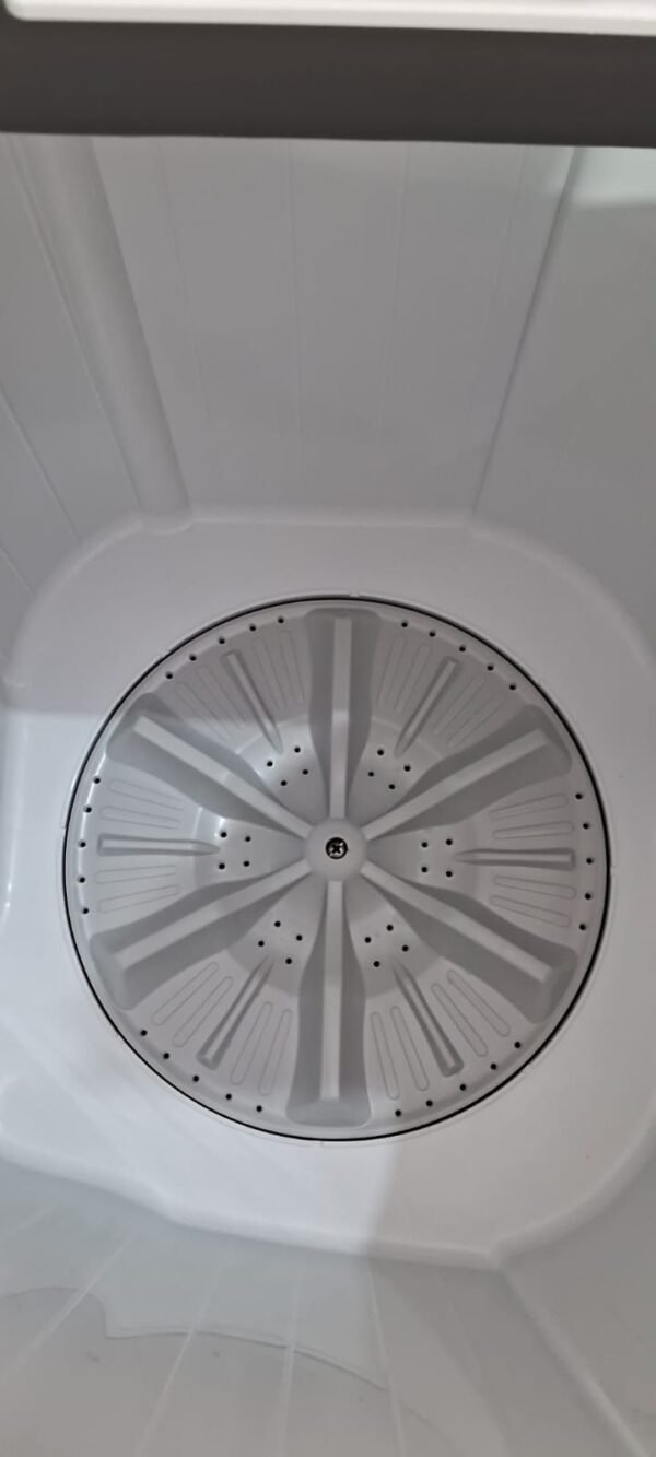 LG washing machine - Image 3